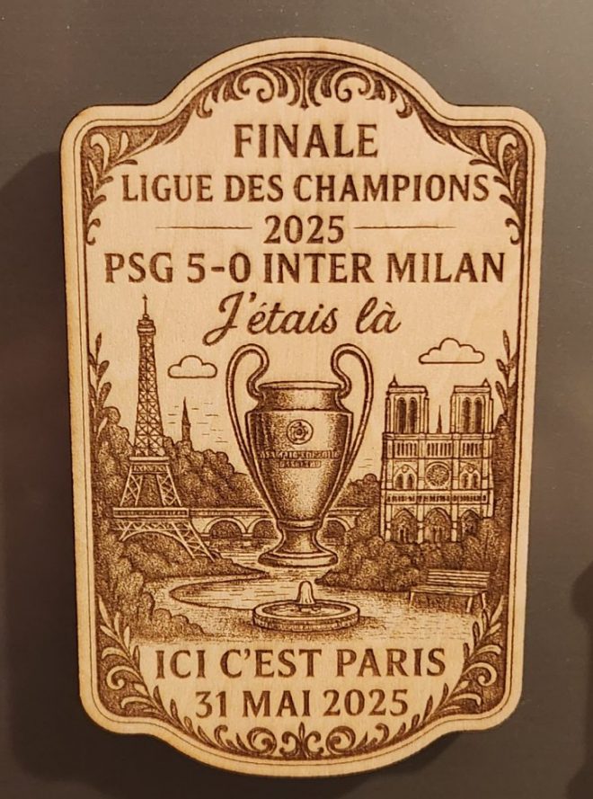 OhCelebration - Magnet PSG Cadeau Homme