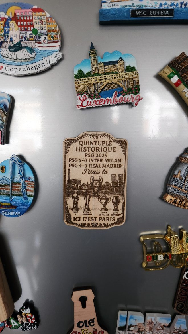 Magnet PSG Quintuplé historique 2025 - Cadeau original fête des pères -Noel 2025
